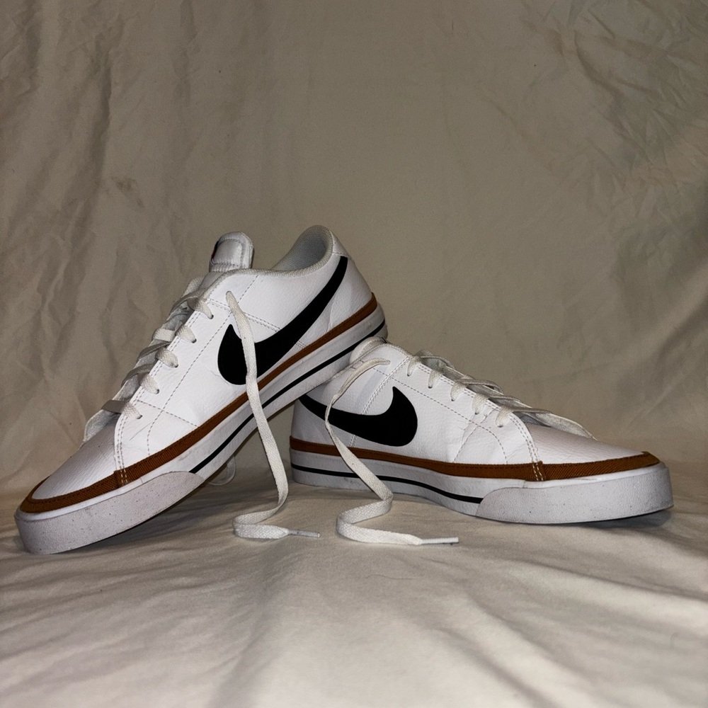 Nike Men's Court Legacy Sneakers